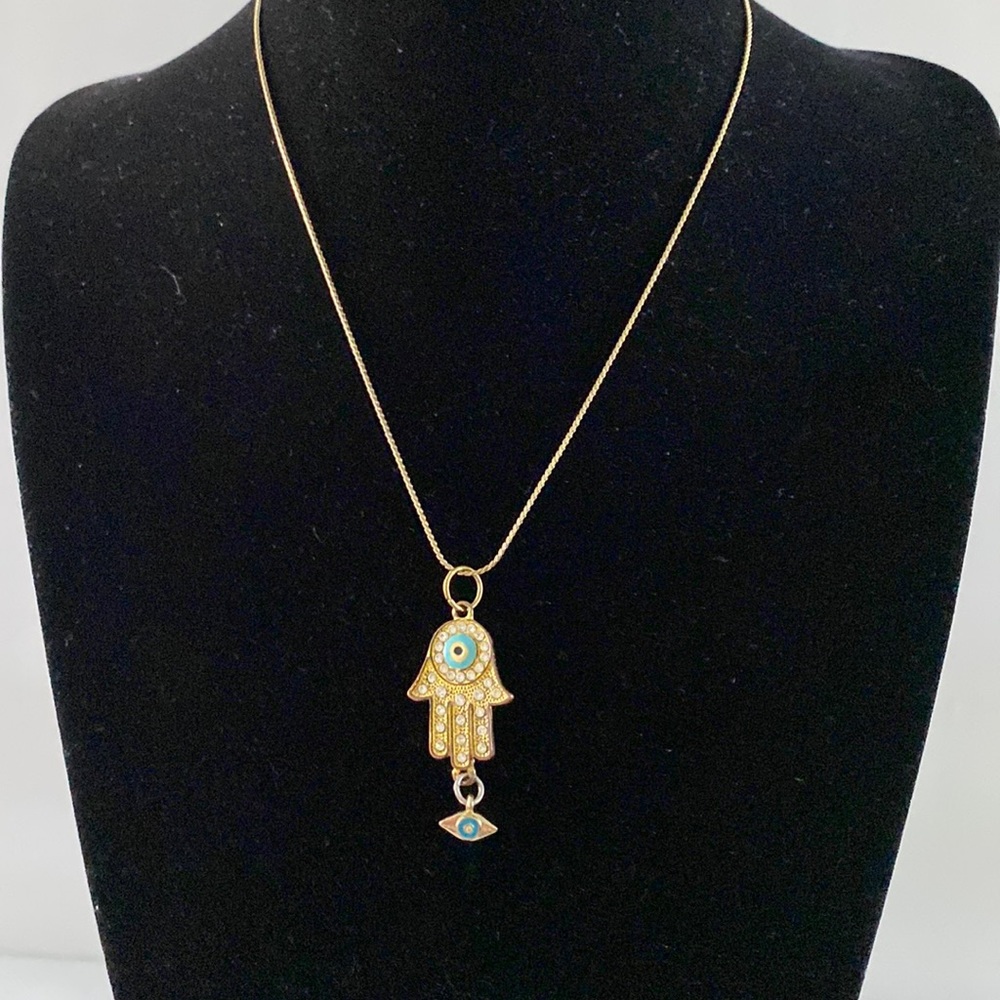 Vintage necklace. N9